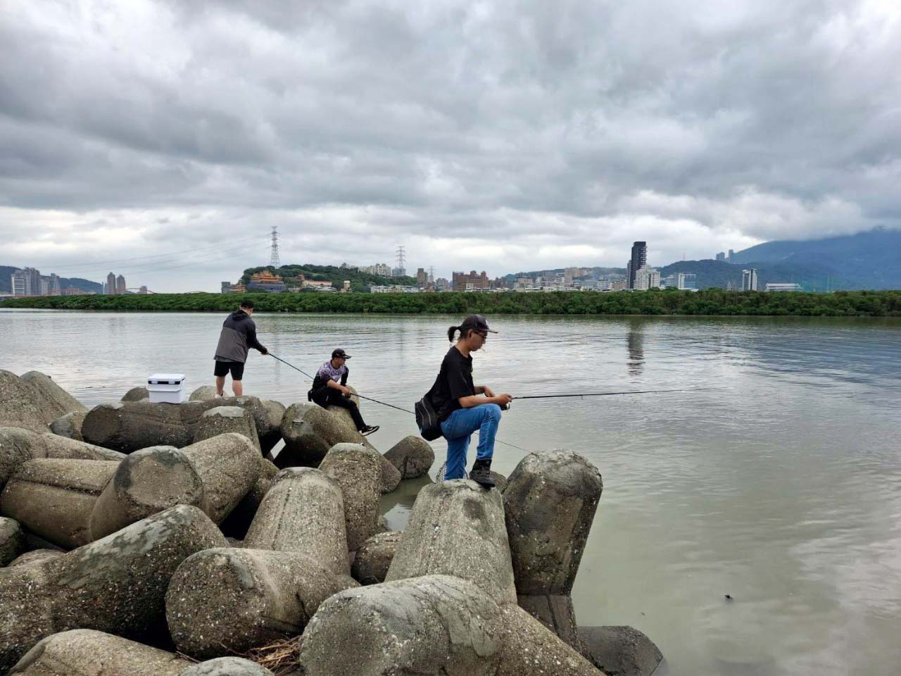 LINE_ALBUM_20241009北區教育訓練@士林社子島-岸拋海鱸_241011_10