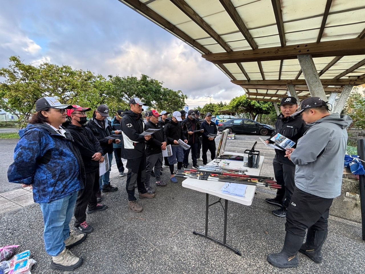 LINE_ALBUM_20241203_北區店長教育訓練@宜蘭五結大閘門-防波堤磯釣_241204_82