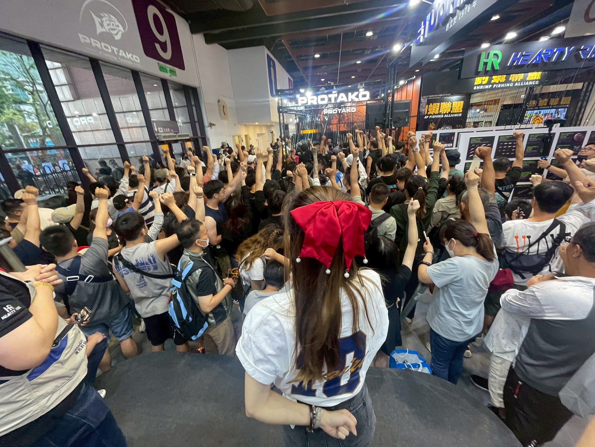 LINE_ALBUM_2025516_250520_193