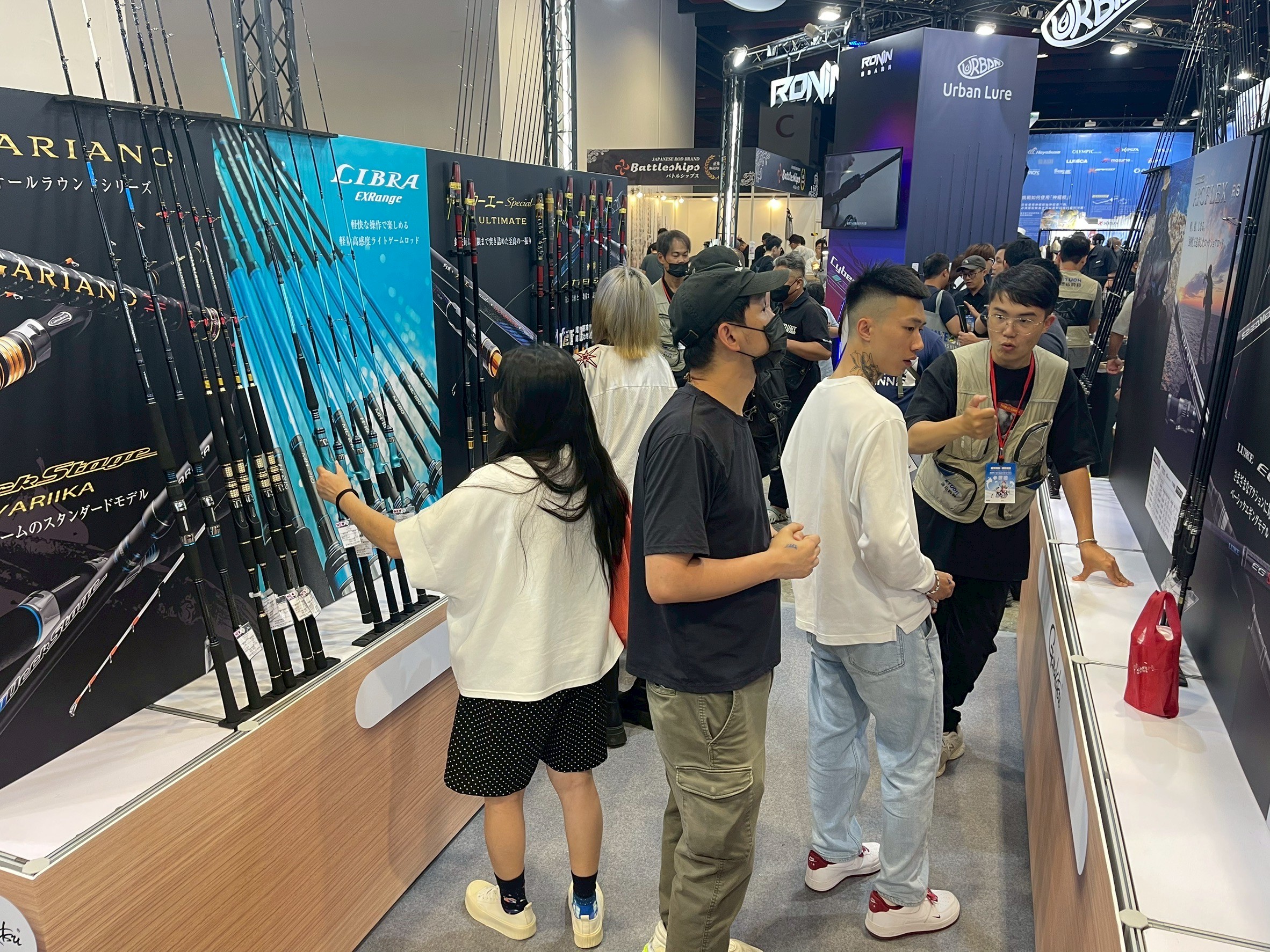 LINE_ALBUM_2025516_250520_273