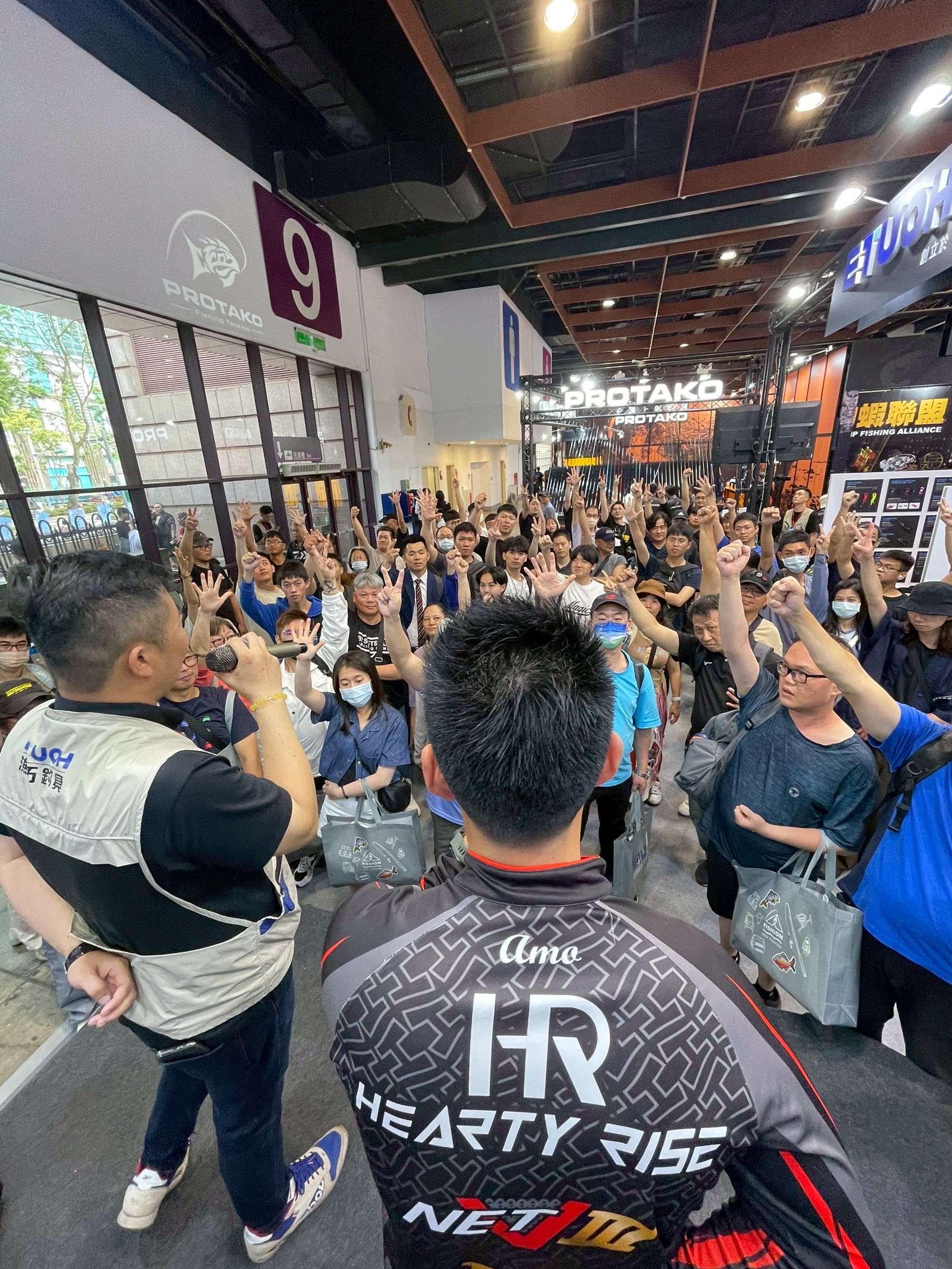 LINE_ALBUM_2025516_250520_65